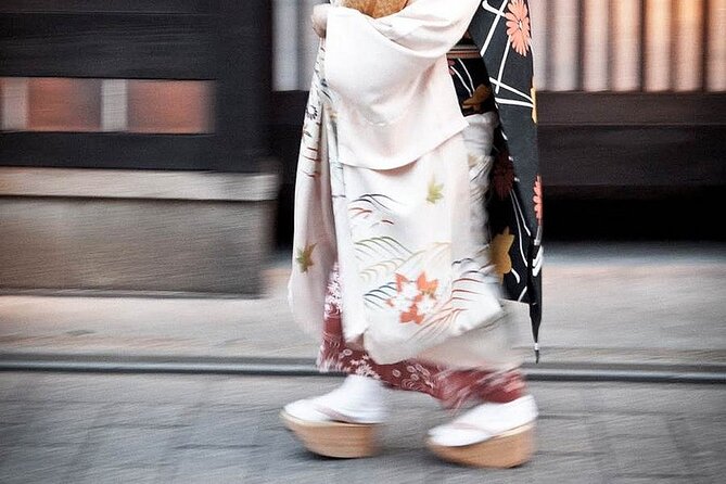 Discover Geisha Arts: Gion Cultural Walk & Geisha Show - The Art of Geisha Traditions