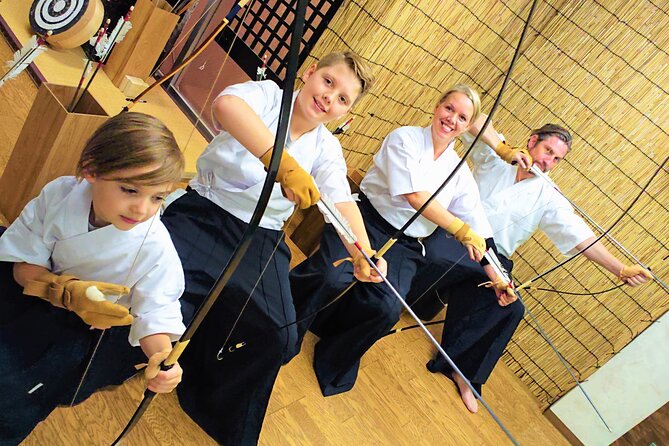 Japanese Traditional Archery Experience Hiroshima - Meeting and Getting Started