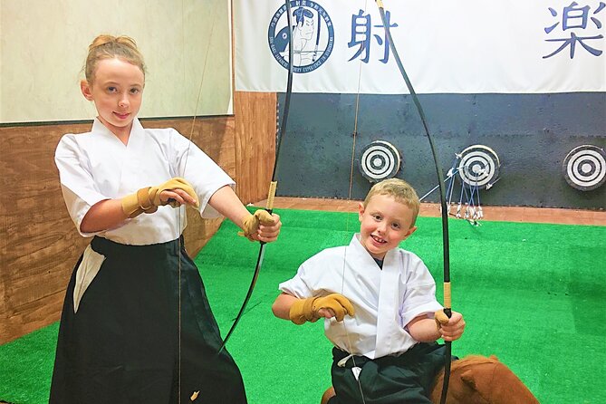 Japanese Traditional Archery Experience Hiroshima - Traditional Equipment and Costumes