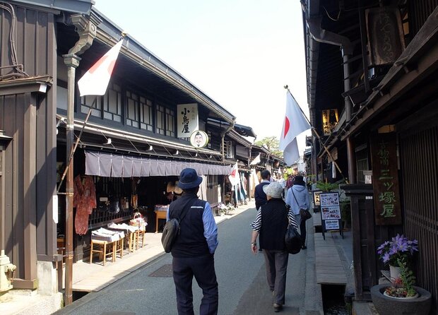 Shirakawago and Takayama 2 Days Tour From Nagoya - Key Points