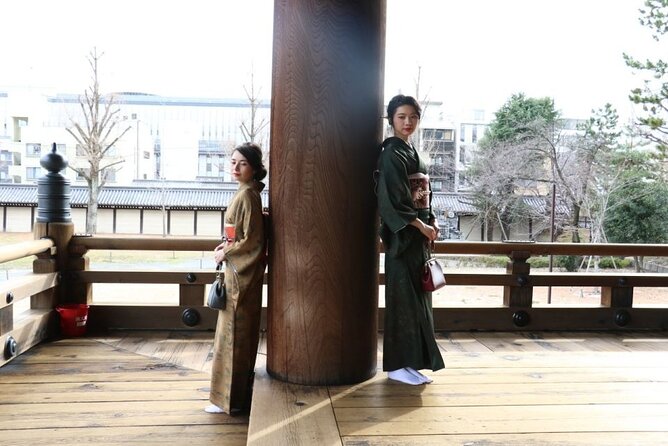 Kyoto: Traditional Kimono Rental Experience at WARGO