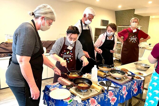 Osaka Okonomiyaki Cooking Experience!