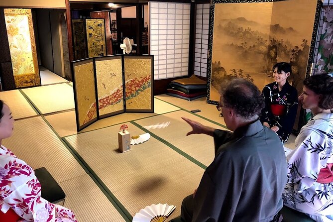 Private Tea Ceremony and Sake Tasting in Kyoto Samurai House