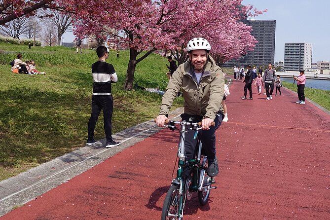 Starting / Ending at Your Hotel 3hr Private E-bike Tour in Tokyo