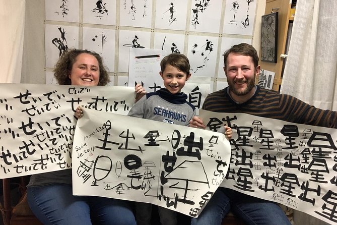 Tokyo 2-Hour Shodo Calligraphy Lesson With Master Calligrapher