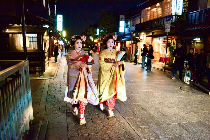 Gion Walking Tour by Night - Tour Highlights and Inclusions