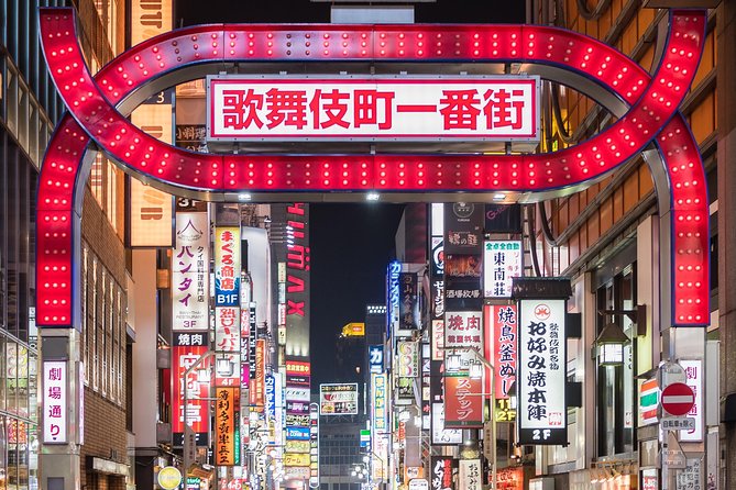 Private Shinjuku Nightlife Walking Tour & Golden-Gai Bar Crawl - Learn About Japanese Drinking Culture