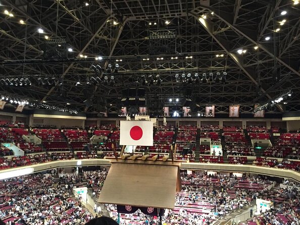 Tokyo Sumo Wrestling Tournament Experience - What to Expect at the Tournament