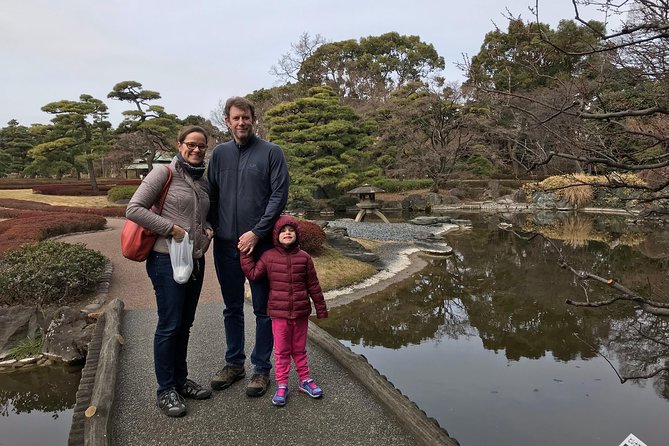 Tokyo Japanese Garden Lovers Private Tour With Government-Licensed Guide - Multilingual Guide Benefits