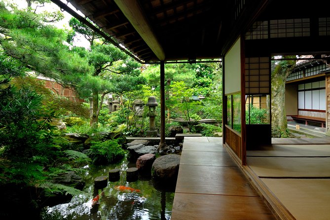 Kanazawa Full Day Tour (Private Guide) - Expert Guide Quality Matters