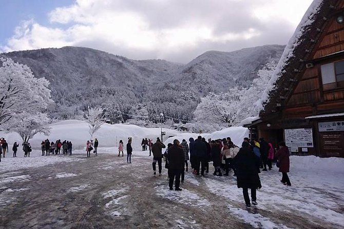 One-Day Bus Tour Departing From Kanazawa Station: Shirakawa-Go/Takayama Tour Platinum Route Bus Tour" - Shirakawa-Go and Takayama Highlights