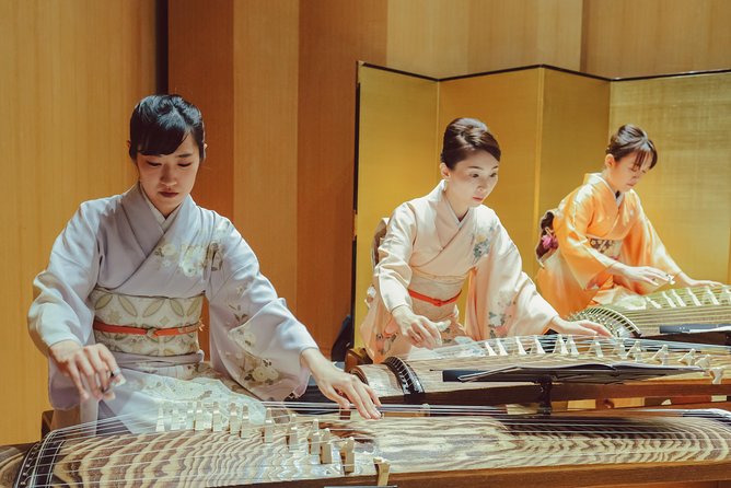 Traditional Japanese Music ZAKURO SHOW in Tokyo - Performers and Instruments