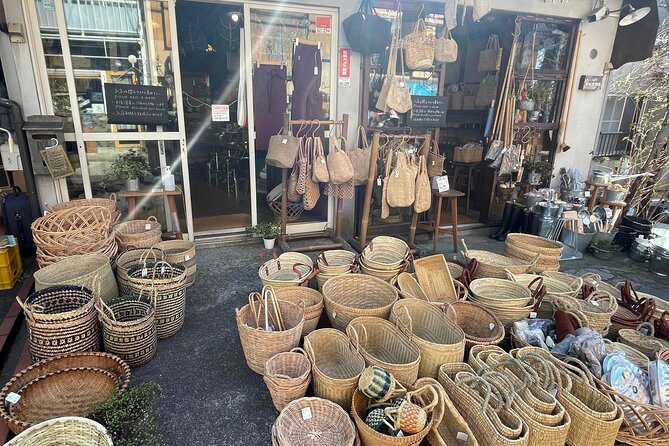 Yanaka and Asakusa Walk Around DOWNTOWN TOKYO Like a Local - Experiencing Authentic Tokyo Culture