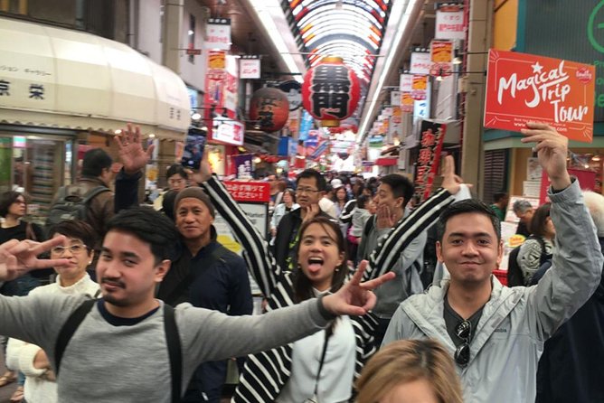 Kuromon Market Food Walking Tour in Osaka - Meeting Your Knowledgeable Guide