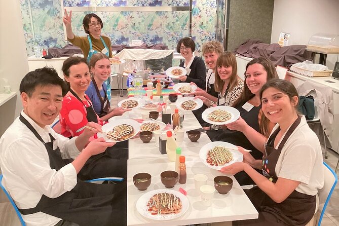 Osaka Okonomiyaki Cooking Experience! - Traveler Feedback and Experience