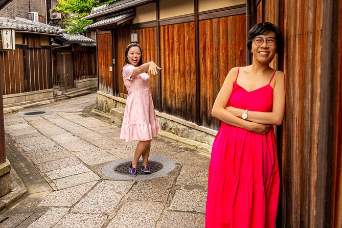 Private Photoshoot Experience in Kyoto ( Gion ) - Meet Your Photographer