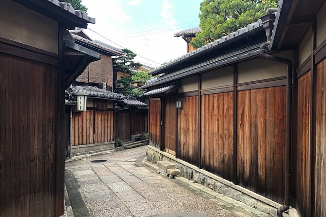 Kiyomizu Temple and Backstreets of Gion, Half Day Private Tour - What to Expect on Tour