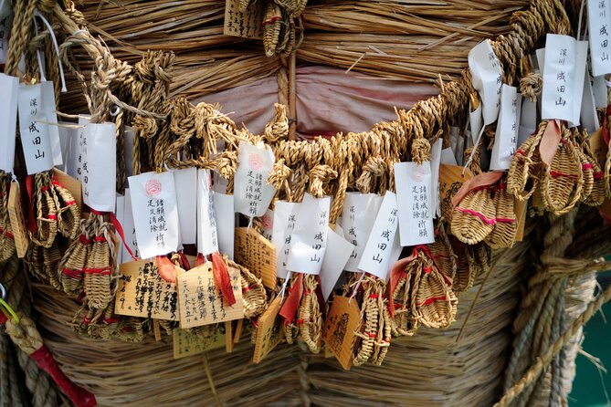 Ningyocho, Nihonbashi Districts Small-Group Tokyo Walking Tour - Traditional Snacks and Shopping Delights