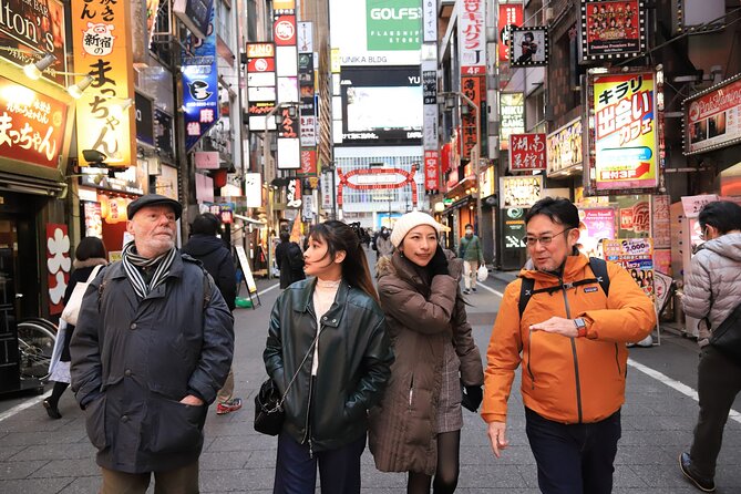 Shinjuku Izakaya and Golden Gai Bar Hopping Tour - Food and Drink Experience