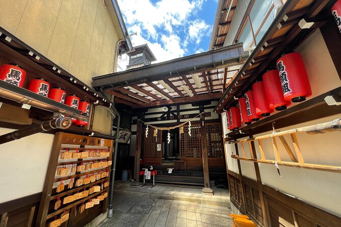 Takayama Old Town Walking Tour With Local Guide - Getting Ready for the Adventure