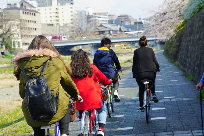 [W/Lunch] Kyoto Highlights Bike Tour With UNESCO Zen Temples - Important Health and Safety Notes