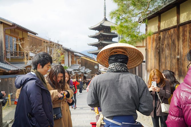 Kyoto Tea Ceremony & Kiyomizu-dera Temple Walking Tour - Exploring Kiyomizu-dera Temple