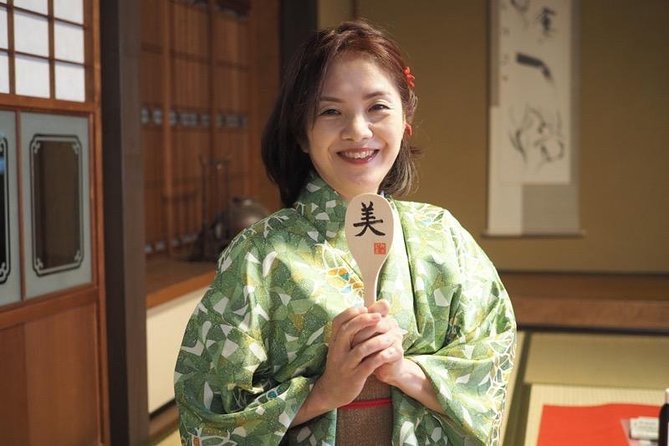 An Amazing Set of Cultural Experience: Kimono, Tea Ceremony and Calligraphy - What to Expect From This Tour