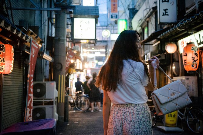 Dotonbori Nightscapes: Photoshooting Tour in Dotonbori