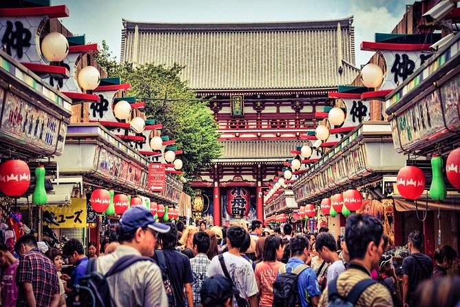 Hello Tokyo Walking Tour: Meiji Jingu, Senso-ji and Harajuku