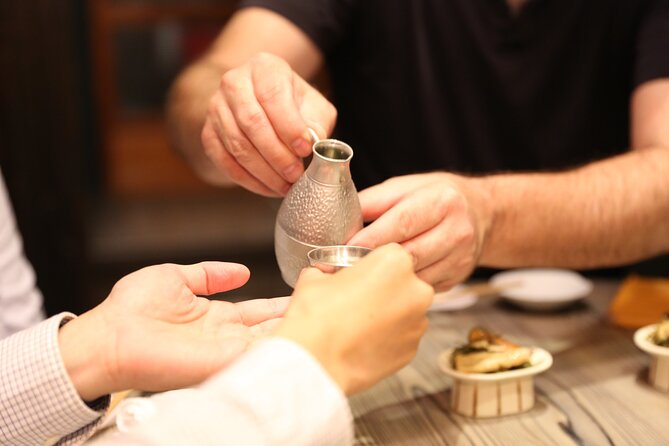 Kyoto Sake Bar and Pub Crawl (Food & Sake Tour)