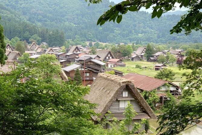 1-Day Takayama Tour: Explore Scenic Takayama and Shirakawago - Itinerary Highlights