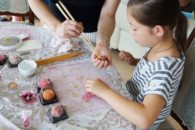 Japanese Sweets (Mochi & Nerikiri) Making at a Private Studio - Class Content and Group Size