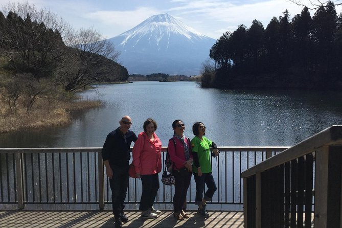 Lake Tanuki, Shiraito Falls, Sengen Shrine From Shimizu Port - Tour Logistics