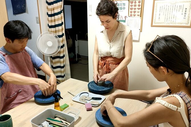 Private Handicraft Session With Japanese Ceramics in Osaka - Activity Details and Location