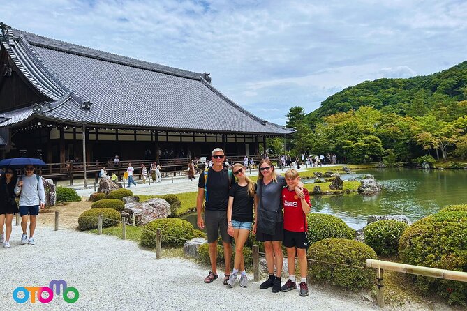 Private Tour: Visit Kyoto Must-See Destinations With Local Guide! - Customizable Itinerary Options