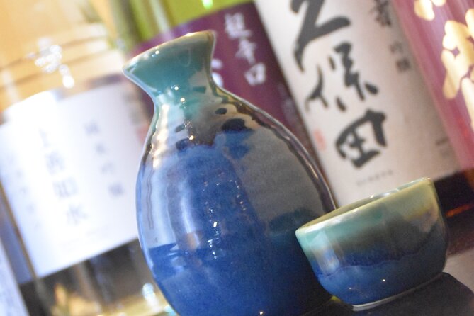 Experience Comparing Sake and Delicacies in Shinjyuku - Delicacies Sampling Session