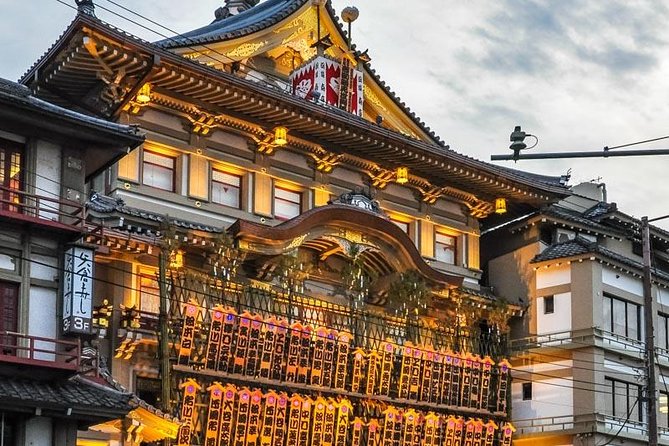 Private Tour: Visit Kyoto Must-See Destinations With Local Guide! - Group Size and Pricing