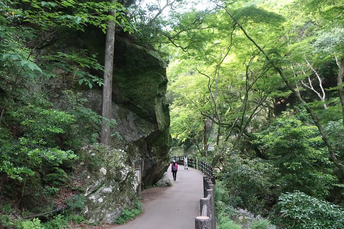 Minoh Waterfall and Nature Walk Through the Minoh Park - Directions to Minoh Park