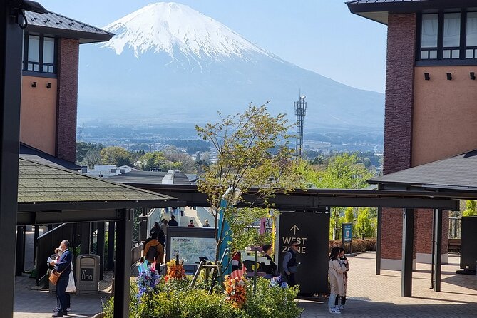 Mt. Fuji View and 2hours+ Free Time at Gotemba Premium Outlets - Gotemba Premium Outlets Experience