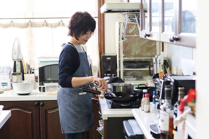 Private Cooking Class With a Sapporo Local Kanae in Her Home - Price Details and Guarantee