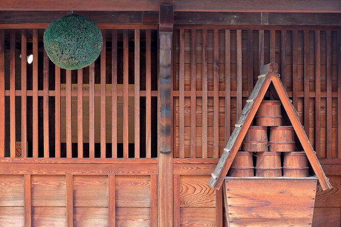 Exploring Nada Sake Breweries Kobe Private Tour With Government-Licensed Guide - Flexible Transportation Options