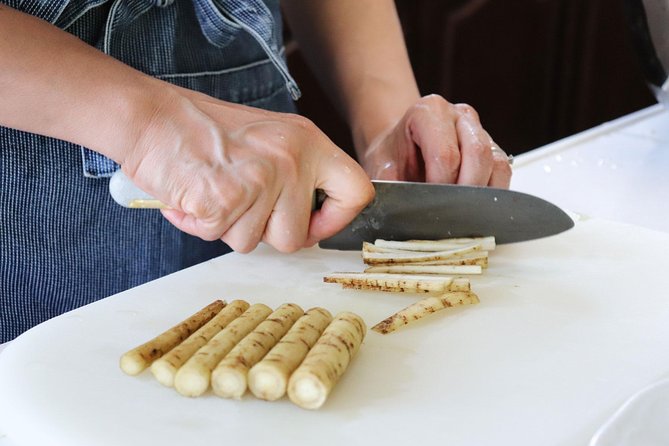 Private Cooking Class With a Sapporo Local Kanae in Her Home - Final Words