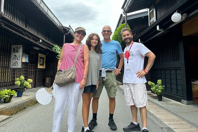 Experience Takayama Old Town 30 Minutes Walk - Just The Basics