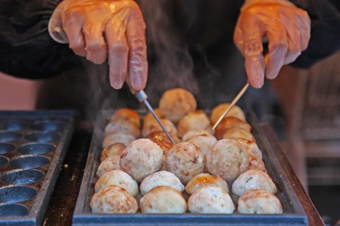 Osaka Food Walking Tour With Market Visit - Just The Basics