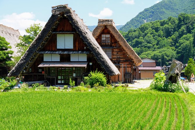 Kanazawa ⇒ Takayama (One Way) Including Shirakawago (Private Tour) - Itinerary Highlights