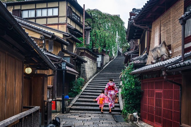 Private Kyoto Tour for Families With a Local, 100% Personalized - Personalized Experience With Local Guides