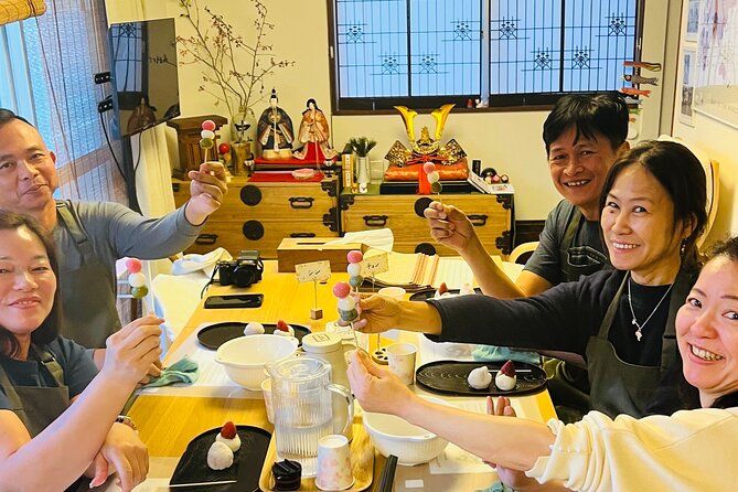 Private Mochi Sweets Making Class Near Shibuya Area - Class Inclusions and Amenities