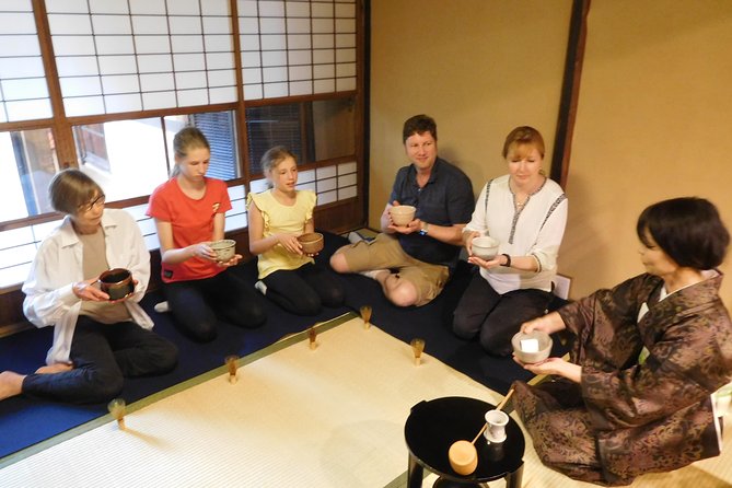 Tea Ceremony Experience in Traditional Kyoto Townhouse - What to Expect During the Ceremony