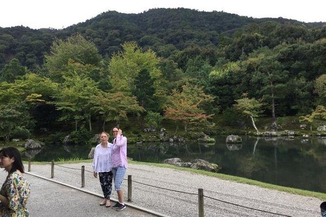 Kyoto Japanese Garden Lovers Private Tour With Government-Licensed Guide - What to Expect During the Tour