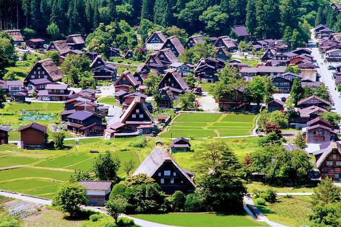 Takayama ⇒ Kanazawa (One Way) Including Shirakawago - Meeting and Pickup Information